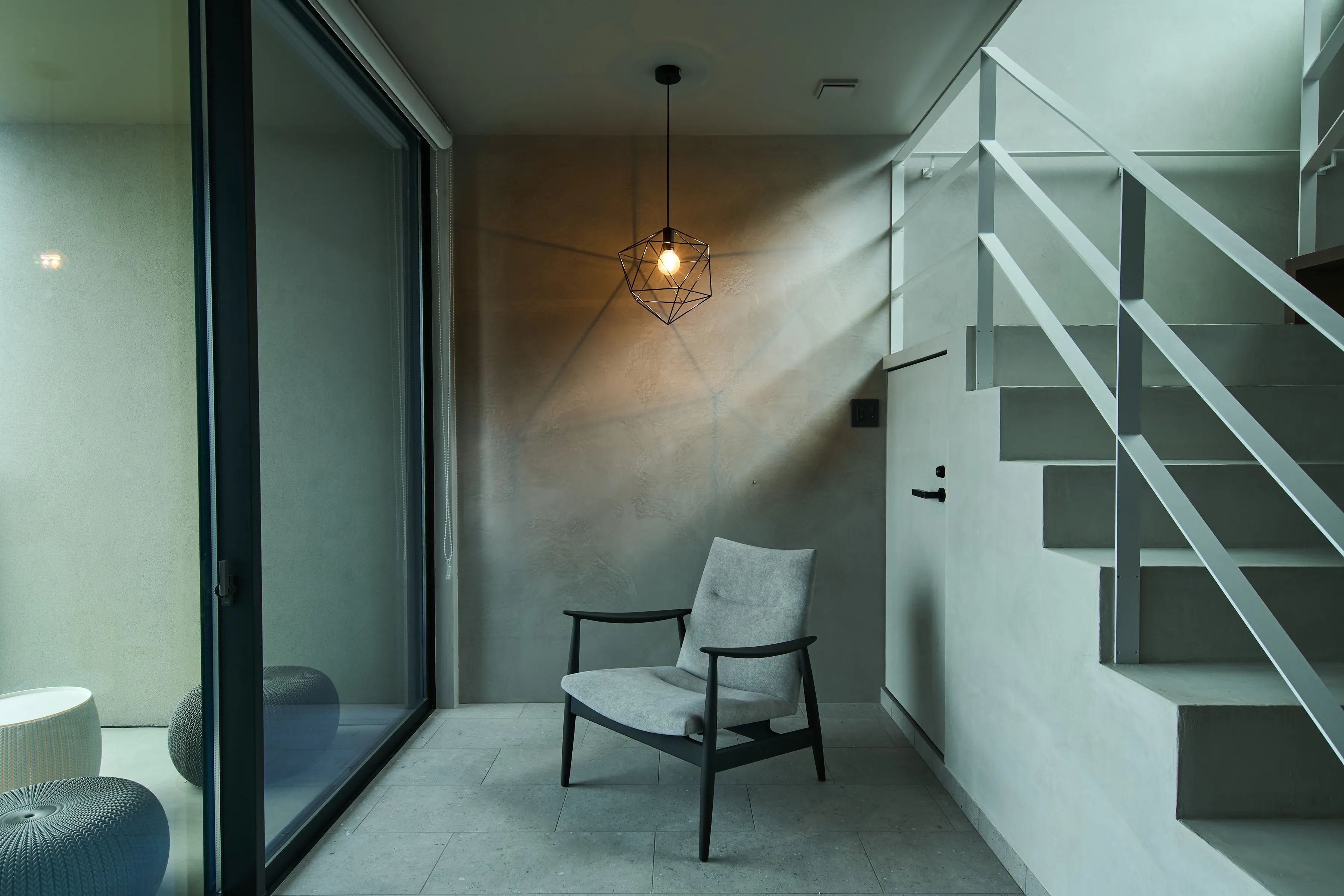 部屋の椅子の写真